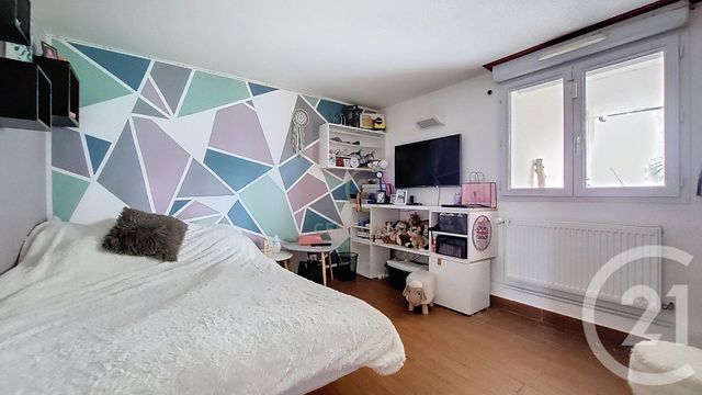 maison à vendre - 6 pièces - 113.49 m2 - CHAMPS SUR MARNE - 77 - ILE-DE-FRANCE - Century 21 Agence Du Val