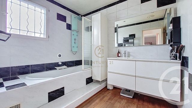 maison à vendre - 6 pièces - 113.49 m2 - CHAMPS SUR MARNE - 77 - ILE-DE-FRANCE - Century 21 Agence Du Val