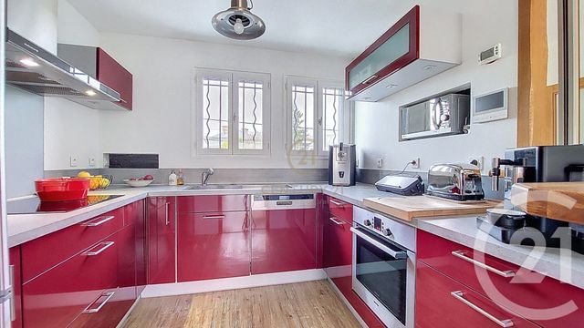 maison à vendre - 6 pièces - 113.49 m2 - CHAMPS SUR MARNE - 77 - ILE-DE-FRANCE - Century 21 Agence Du Val