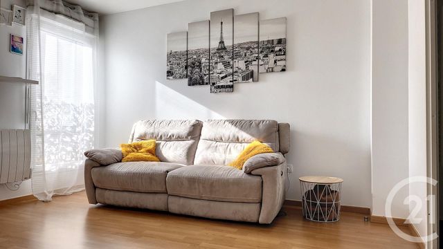 Afficher la photo en grand Appartement F4 à louer - 4 pièces - 96.09 m2 - CHAMPS SUR MARNE - 77 - ILE-DE-FRANCE - Century 21 Agence Du Val
