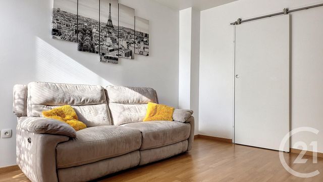 Afficher la photo en grand Appartement F4 à louer - 4 pièces - 96.09 m2 - CHAMPS SUR MARNE - 77 - ILE-DE-FRANCE - Century 21 Agence Du Val