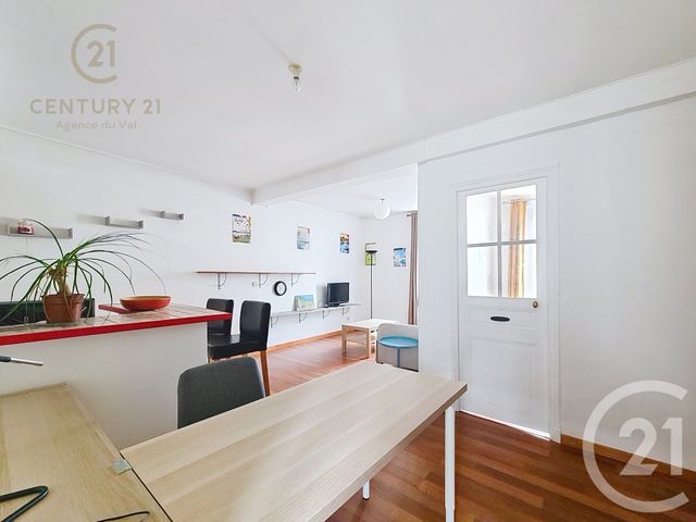 Appartement F2 à louer - 2 pièces - 39.92 m2 - CHAMPS SUR MARNE - 77 - ILE-DE-FRANCE - Century 21 Agence Du Val