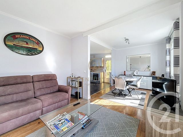 maison à vendre - 5 pièces - 82.5 m2 - CHAMPS SUR MARNE - 77 - ILE-DE-FRANCE - Century 21 Agence Du Val