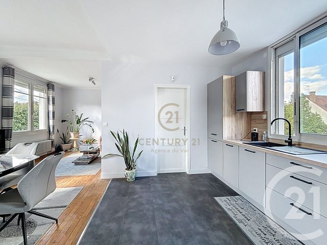 maison à vendre - 5 pièces - 82.5 m2 - CHAMPS SUR MARNE - 77 - ILE-DE-FRANCE - Century 21 Agence Du Val