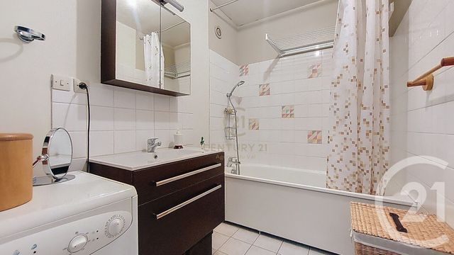 Appartement F4 à vendre - 4 pièces - 88.83 m2 - CHAMPS SUR MARNE - 77 - ILE-DE-FRANCE - Century 21 Agence Du Val