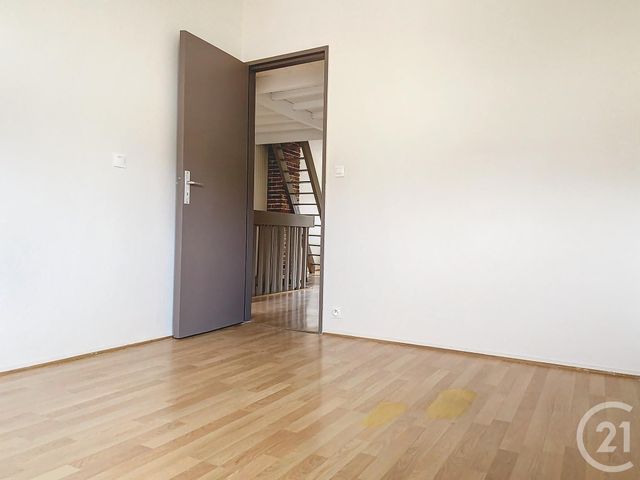 maison à louer - 5 pièces - 106.62 m2 - NOISIEL - 77 - ILE-DE-FRANCE - Century 21 Agence Du Val