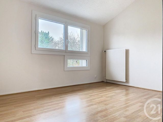 maison à louer - 5 pièces - 106.62 m2 - NOISIEL - 77 - ILE-DE-FRANCE - Century 21 Agence Du Val