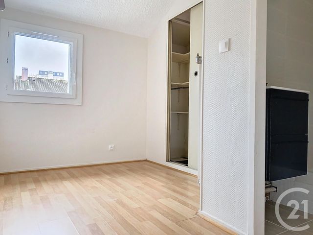 maison à louer - 5 pièces - 106.62 m2 - NOISIEL - 77 - ILE-DE-FRANCE - Century 21 Agence Du Val