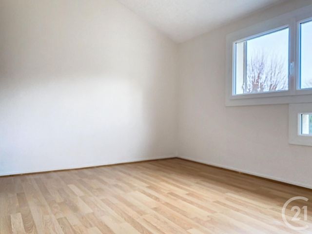 maison à louer - 5 pièces - 106.62 m2 - NOISIEL - 77 - ILE-DE-FRANCE - Century 21 Agence Du Val