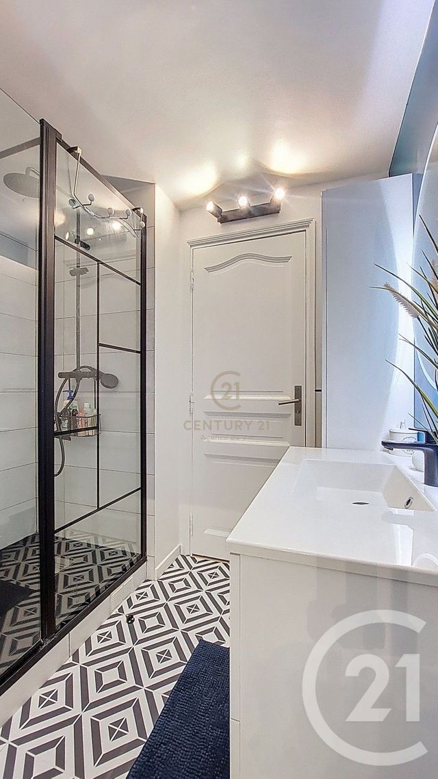 maison à vendre - 6 pièces - 116.23 m2 - CHAMPS SUR MARNE - 77 - ILE-DE-FRANCE - Century 21 Agence Du Val