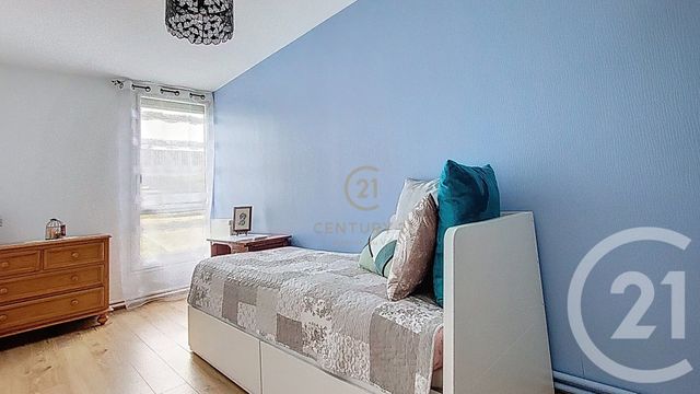 Appartement F5 à vendre - 5 pièces - 104.16 m2 - CHAMPS SUR MARNE - 77 - ILE-DE-FRANCE - Century 21 Agence Du Val