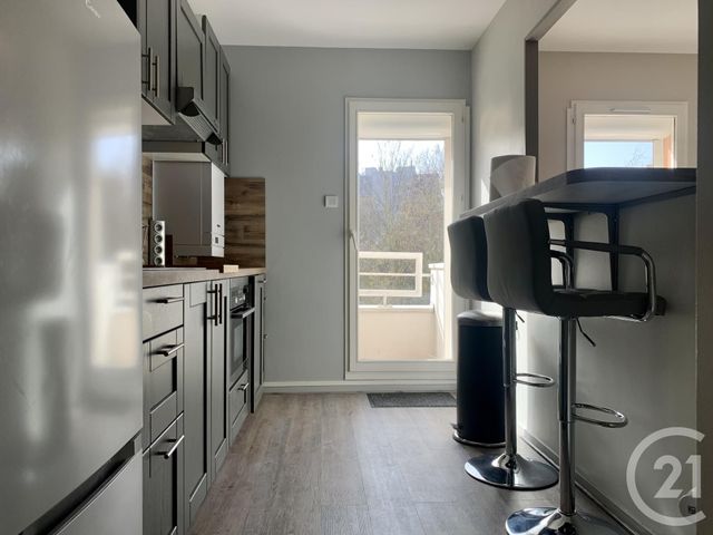 Appartement F2 à vendre - 2 pièces - 48.29 m2 - CHAMPS SUR MARNE - 77 - ILE-DE-FRANCE - Century 21 Agence Du Val