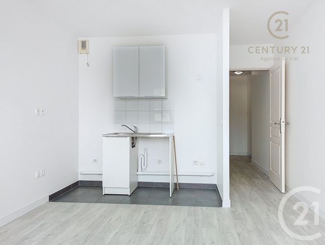 Appartement F1 à louer - 1 pièce - 27.39 m2 - PONTAULT COMBAULT - 77 - ILE-DE-FRANCE - Century 21 Agence Du Val