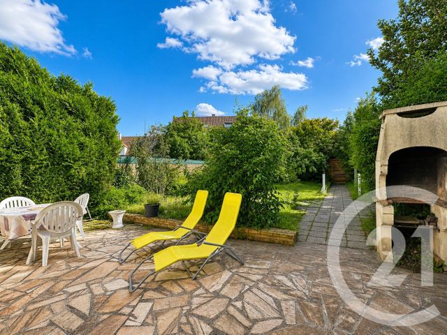 maison à vendre - 5 pièces - 147.96 m2 - CHAMPS SUR MARNE - 77 - ILE-DE-FRANCE - Century 21 Agence Du Val