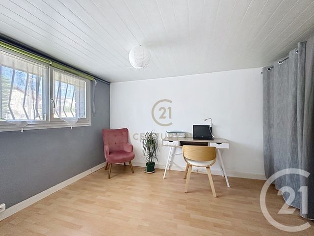 maison à vendre - 5 pièces - 147.96 m2 - CHAMPS SUR MARNE - 77 - ILE-DE-FRANCE - Century 21 Agence Du Val