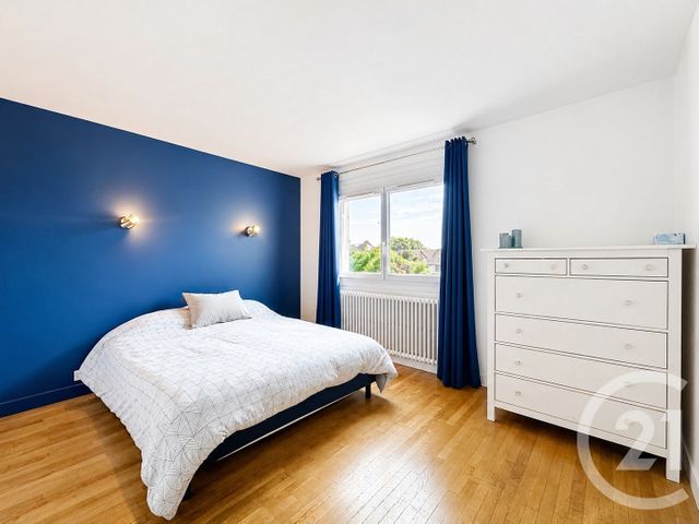 maison à vendre - 5 pièces - 147.96 m2 - CHAMPS SUR MARNE - 77 - ILE-DE-FRANCE - Century 21 Agence Du Val