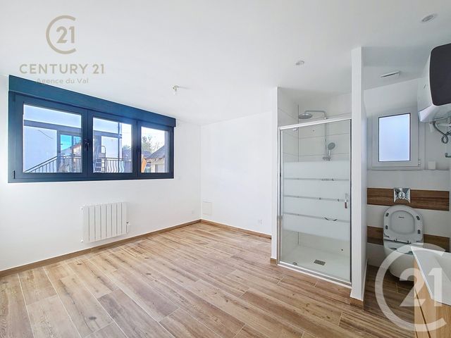 Appartement F2 à louer - 2 pièces - 30.01 m2 - CHAMPS SUR MARNE - 77 - ILE-DE-FRANCE - Century 21 Agence Du Val