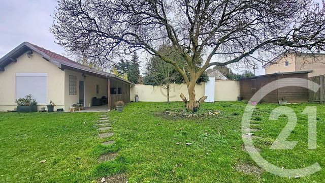 maison à vendre - 6 pièces - 161.68 m2 - CHAMPS SUR MARNE - 77 - ILE-DE-FRANCE - Century 21 Agence Du Val