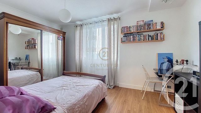 maison à vendre - 6 pièces - 161.68 m2 - CHAMPS SUR MARNE - 77 - ILE-DE-FRANCE - Century 21 Agence Du Val