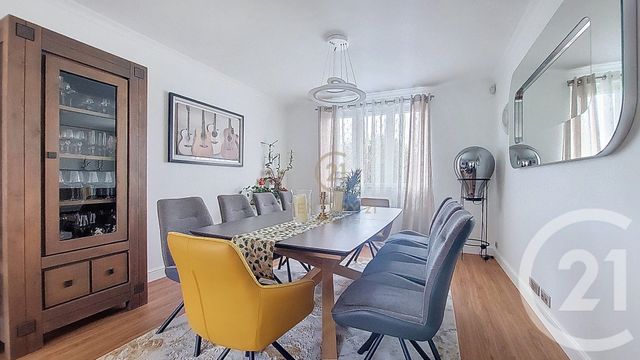 maison à vendre - 6 pièces - 161.68 m2 - CHAMPS SUR MARNE - 77 - ILE-DE-FRANCE - Century 21 Agence Du Val