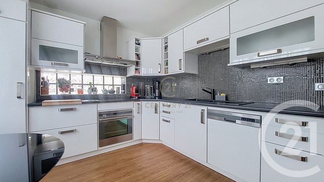 maison à vendre - 6 pièces - 161.68 m2 - CHAMPS SUR MARNE - 77 - ILE-DE-FRANCE - Century 21 Agence Du Val