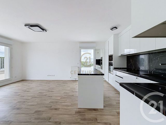 Appartement F4 à vendre - 4 pièces - 74.85 m2 - NOISIEL - 77 - ILE-DE-FRANCE - Century 21 Agence Du Val