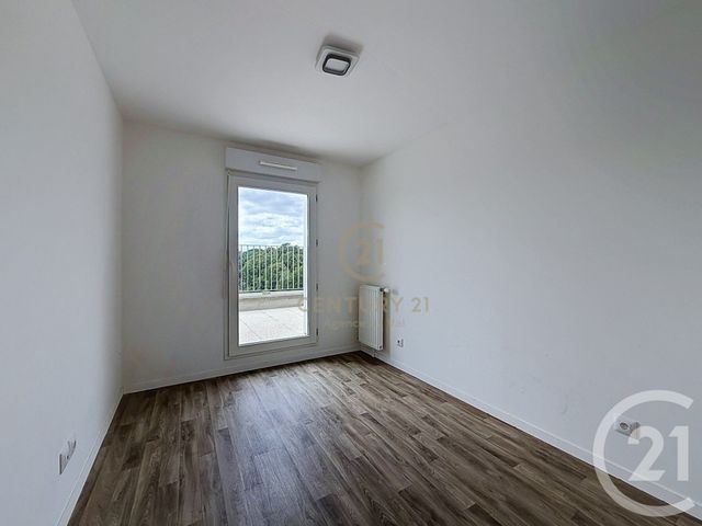 Appartement F4 à vendre - 4 pièces - 74.85 m2 - NOISIEL - 77 - ILE-DE-FRANCE - Century 21 Agence Du Val