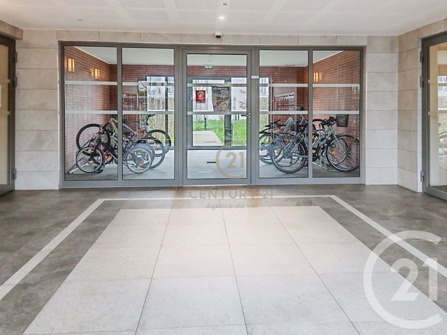 Appartement F4 à vendre - 4 pièces - 80.86 m2 - NEUILLY SUR MARNE - 93 - ILE-DE-FRANCE - Century 21 Agence Du Val