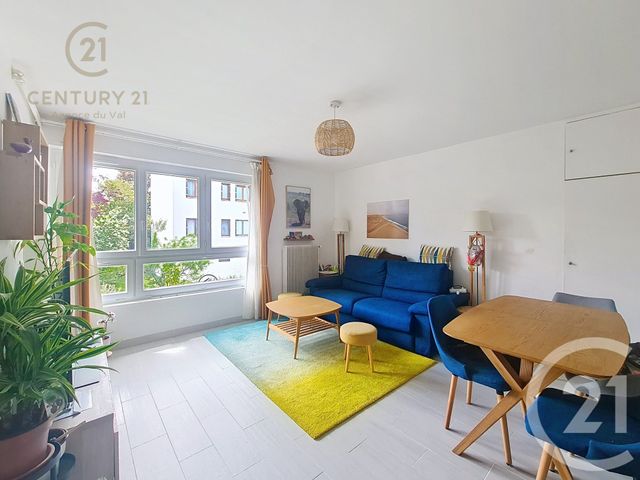 Appartement F3 à louer - 3 pièces - 56.79 m2 - CHELLES - 77 - ILE-DE-FRANCE - Century 21 Agence Du Val
