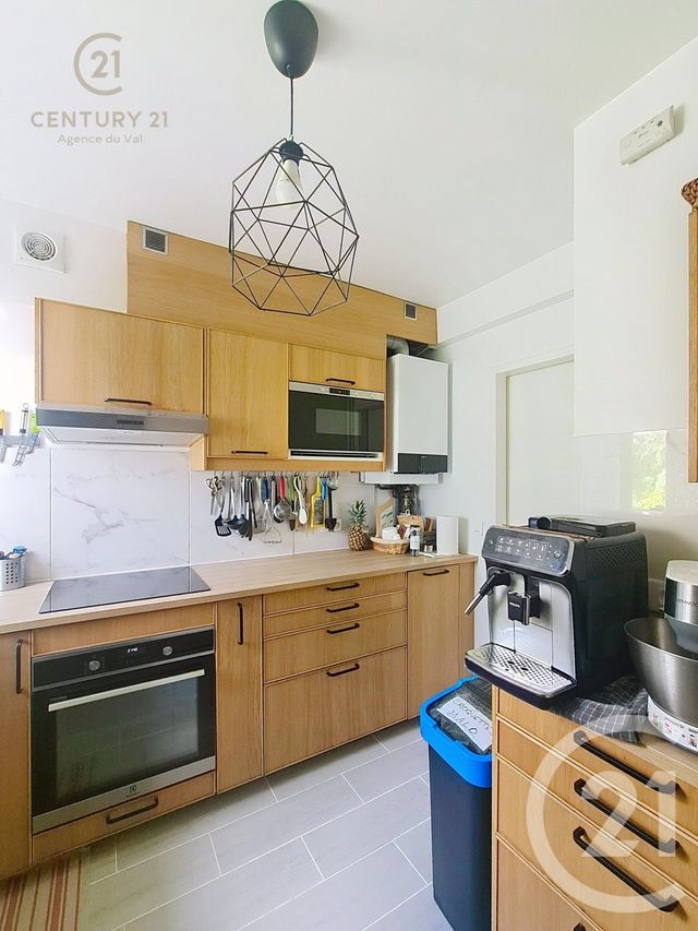 Appartement F3 à louer - 3 pièces - 56.79 m2 - CHELLES - 77 - ILE-DE-FRANCE - Century 21 Agence Du Val