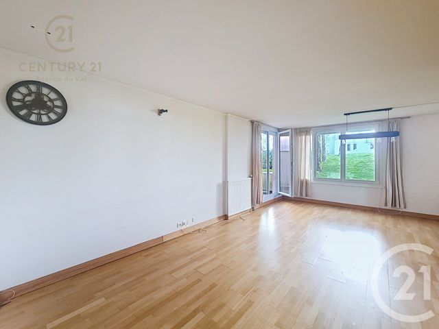 Appartement F2 à louer - 2 pièces - 57.58 m2 - CHAMPS SUR MARNE - 77 - ILE-DE-FRANCE - Century 21 Agence Du Val