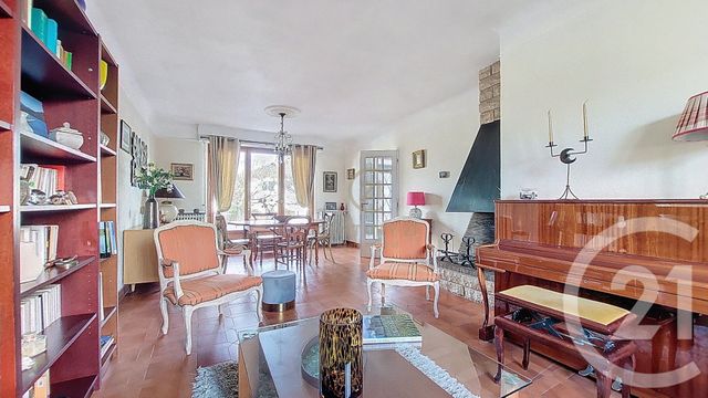 maison à vendre - 5 pièces - 98.14 m2 - CHAMPS SUR MARNE - 77 - ILE-DE-FRANCE - Century 21 Agence Du Val