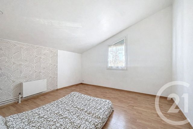 maison à vendre - 4 pièces - 96.78 m2 - NOISIEL - 77 - ILE-DE-FRANCE - Century 21 Agence Du Val