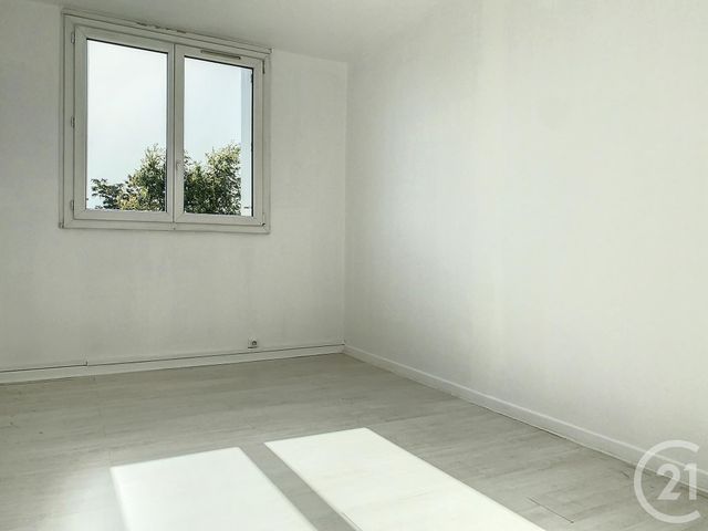 Appartement F4 à vendre - 4 pièces - 64.69 m2 - CHAMPIGNY SUR MARNE - 94 - ILE-DE-FRANCE - Century 21 Agence Du Val