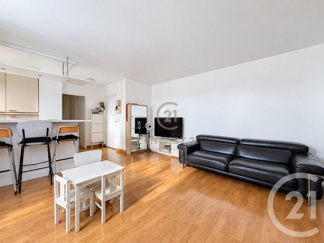 Appartement F3 à vendre - 3 pièces - 60.92 m2 - NOISIEL - 77 - ILE-DE-FRANCE - Century 21 Agence Du Val