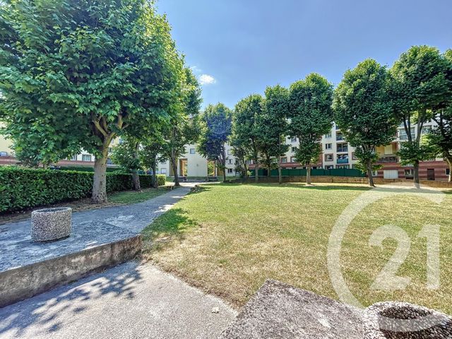 Appartement F3 à vendre - 3 pièces - 60.92 m2 - NOISIEL - 77 - ILE-DE-FRANCE - Century 21 Agence Du Val
