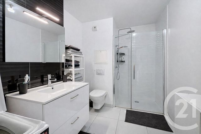 Appartement F2 à vendre - 2 pièces - 40.51 m2 - NOISY LE GRAND - 93 - ILE-DE-FRANCE - Century 21 Agence Du Val