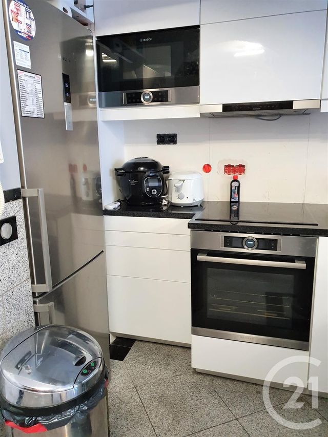 Appartement Duplex à louer - 2 pièces - 44.97 m2 - EMERAINVILLE - 77 - ILE-DE-FRANCE - Century 21 Agence Du Val