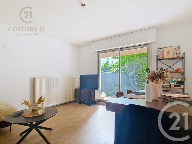 Appartement F2 à louer - 2 pièces - 49.0 m2 - TORCY - 77 - ILE-DE-FRANCE - Century 21 Agence Du Val