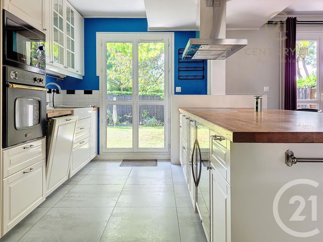 maison à louer - 5 pièces - 90.84 m2 - CHAMPS SUR MARNE - 77 - ILE-DE-FRANCE - Century 21 Agence Du Val