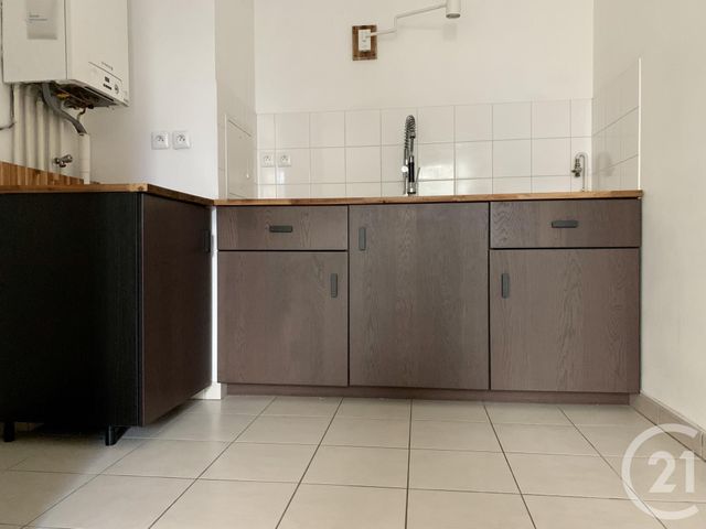 Appartement F1 à louer - 1 pièce - 42.16 m2 - POMPONNE - 77 - ILE-DE-FRANCE - Century 21 Agence Du Val