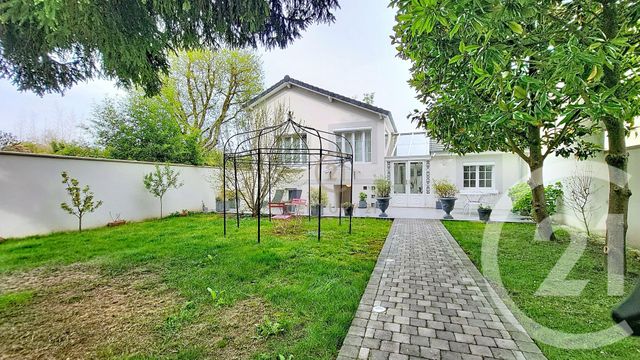 maison à vendre - 6 pièces - 118.97 m2 - CHAMPS SUR MARNE - 77 - ILE-DE-FRANCE - Century 21 Agence Du Val