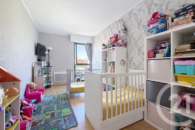 Appartement F4 à vendre - 4 pièces - 86.62 m2 - CHAMPS SUR MARNE - 77 - ILE-DE-FRANCE - Century 21 Agence Du Val