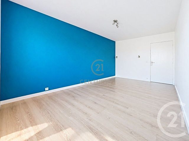 Appartement F4 à vendre - 3 pièces - 85.78 m2 - NOISIEL - 77 - ILE-DE-FRANCE - Century 21 Agence Du Val
