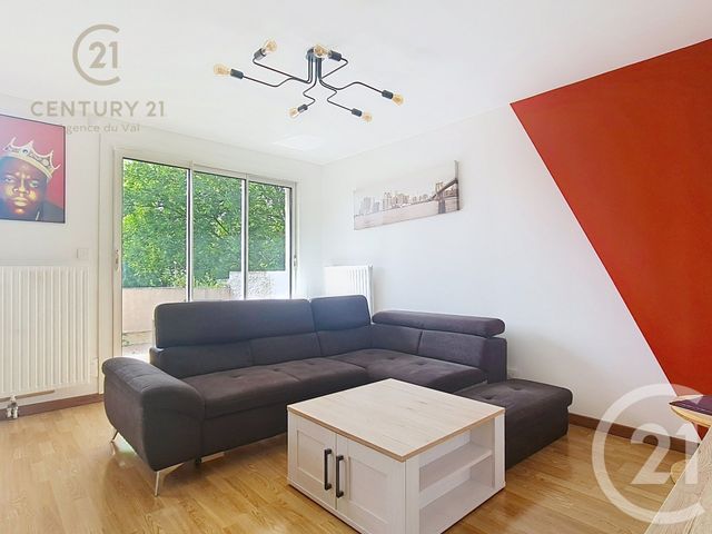 Appartement F2 à louer - 2 pièces - 42.19 m2 - CHAMPS SUR MARNE - 77 - ILE-DE-FRANCE - Century 21 Agence Du Val