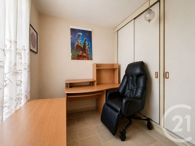 Appartement F5 à vendre - 5 pièces - 118.15 m2 - CHAMPS SUR MARNE - 77 - ILE-DE-FRANCE - Century 21 Agence Du Val