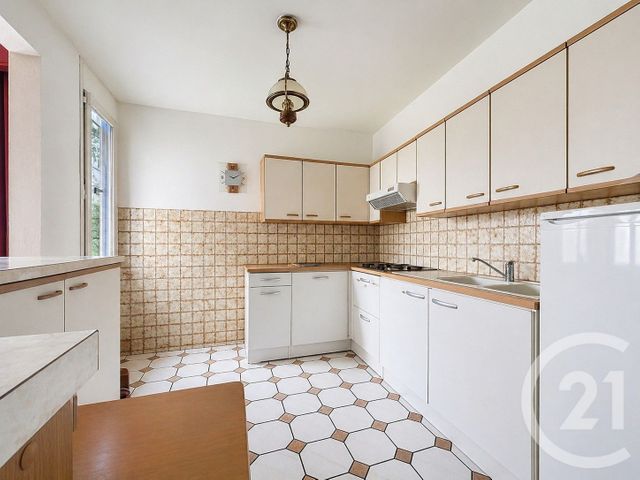 Appartement F5 à vendre - 5 pièces - 118.15 m2 - CHAMPS SUR MARNE - 77 - ILE-DE-FRANCE - Century 21 Agence Du Val