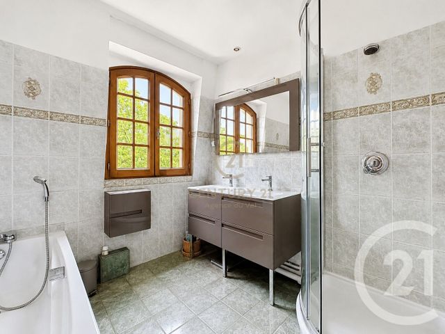 maison à vendre - 6 pièces - 122.37 m2 - CHAMPS SUR MARNE - 77 - ILE-DE-FRANCE - Century 21 Agence Du Val