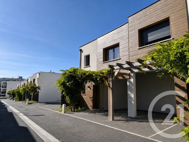 maison à vendre - 4 pièces - 79.01 m2 - CHAMPS SUR MARNE - 77 - ILE-DE-FRANCE - Century 21 Agence Du Val