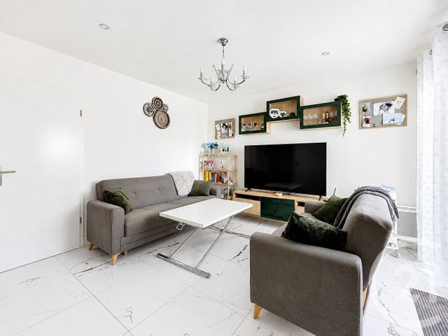 maison à vendre - 4 pièces - 79.01 m2 - CHAMPS SUR MARNE - 77 - ILE-DE-FRANCE - Century 21 Agence Du Val